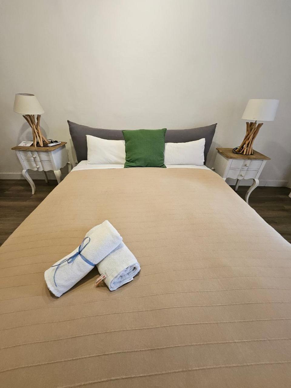 Family Flat Near Ramblas Bcn 5 Appartement